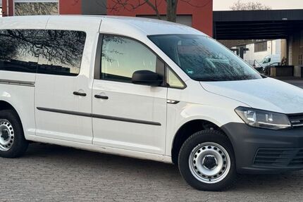 VW Caddy Maxi 137.000 km 14.500 &euro; Frankfurt am Main 65933