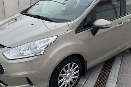 Ford B-Max 141.705 km 3.699 &euro; Sinzing 93161