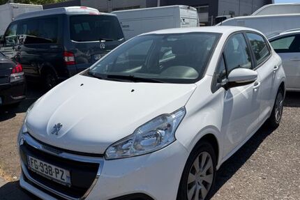 Peugeot 208 168.000 km 3.450 &euro; Freiburg 79108