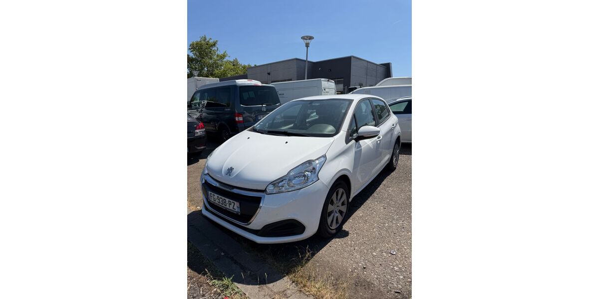 Peugeot 208 168.000 km 3.450 &euro; Freiburg 79108