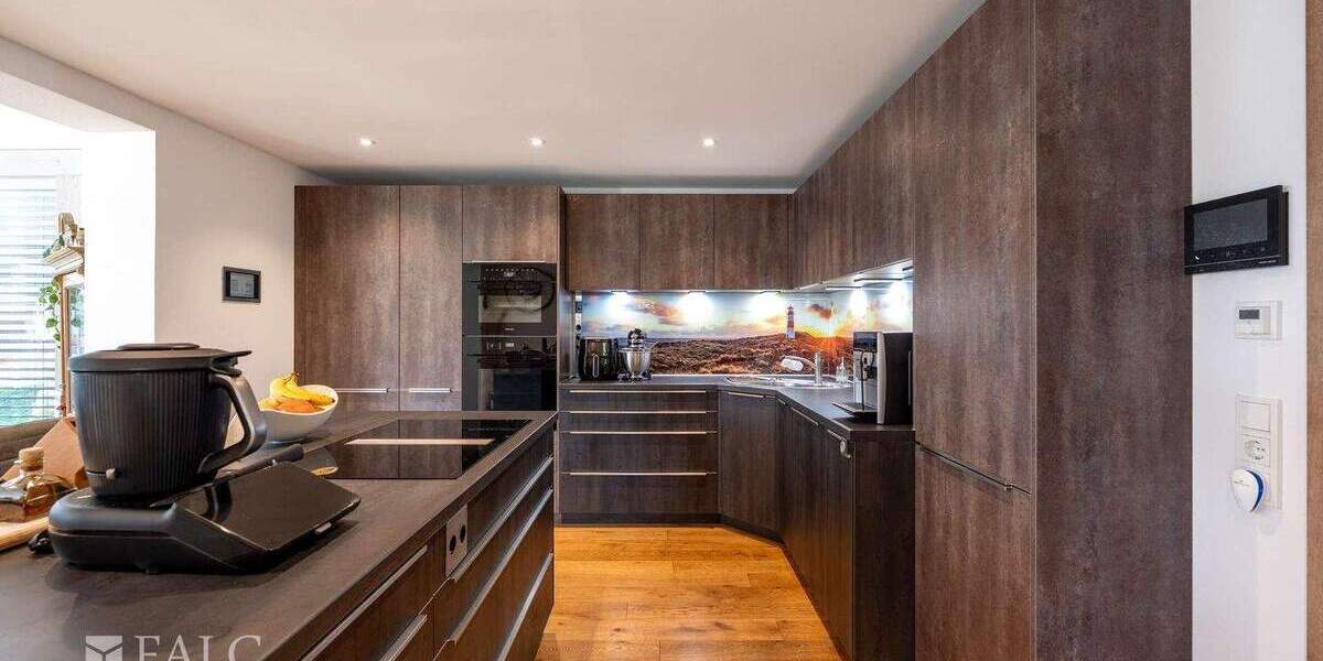Einfamilienhaus Rieden am Forggensee Füssen - 8 Zimmer, 302 m&sup2;, 1.420.000&euro; | Angebot:25742768