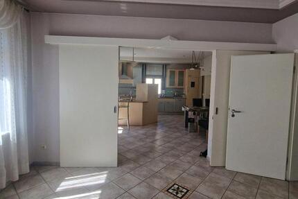 Wohnung Deggendorf - 5 Zimmer, 150 m&sup2;, 1.600&euro; | Angebot:26384491