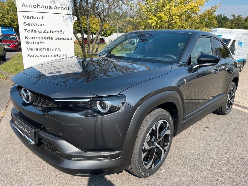 Mazda MX-30 3.200 km 25.690 € Görlitz 02827