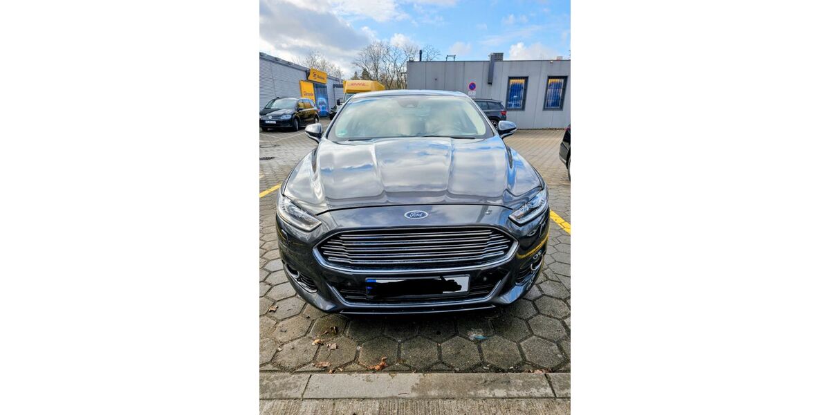 Ford Mondeo 94.000 km 14.300 &euro; Potsdam 14471
