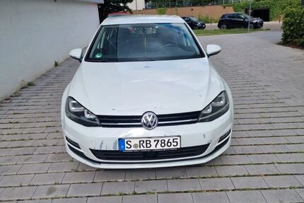 VW Golf 253.348 km 7.900 &euro; Stuttgart 70437