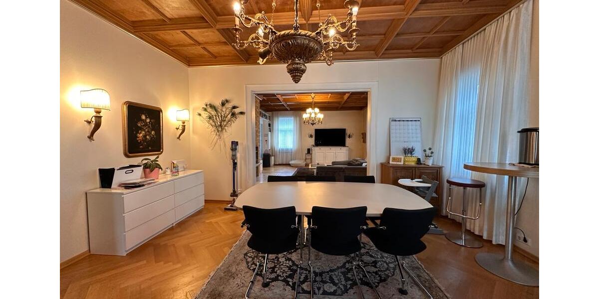 Einfamilienhaus Bad Brückenau - 9 Zimmer, 360 m&sup2;, 549.000&euro; | Angebot:26990991