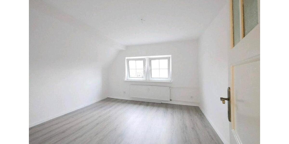 Maisonettenwohnung Bad Driburg - 7 Zimmer, 140 m&sup2;, 199.000&euro; | Angebot:26952186