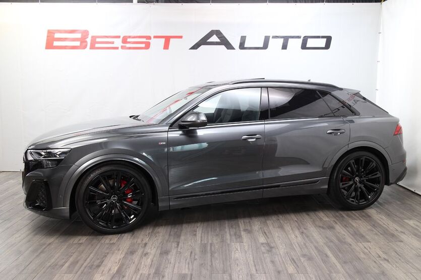 Audi Q8 7.948 km 100.990 € Tirschenreuth 95643