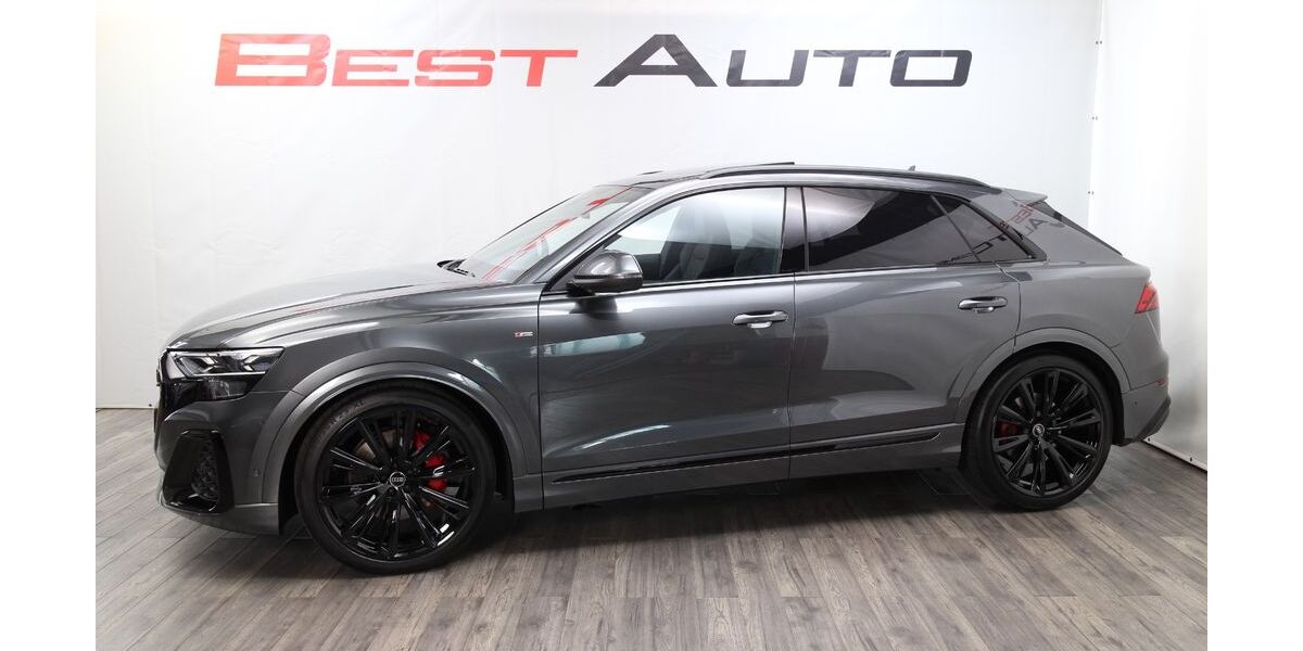 Audi Q8 7.948 km 93.990 € Tirschenreuth 95643