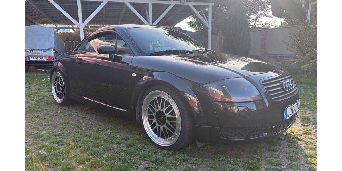 Audi TT 186.008 km 6.390 &euro; Luckenwalde 14943