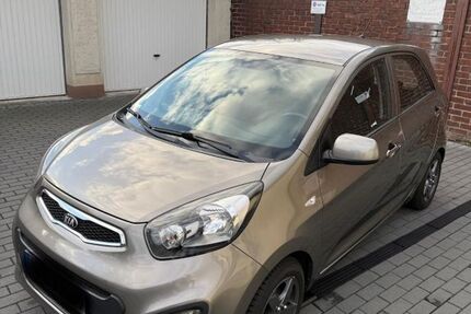 Kia Picanto 93.000 km 5.900 € Bottrop 46240