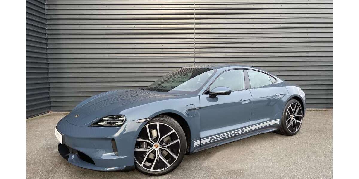 Porsche Taycan 18.900 km 99.750 &euro; Papendorf 18059
