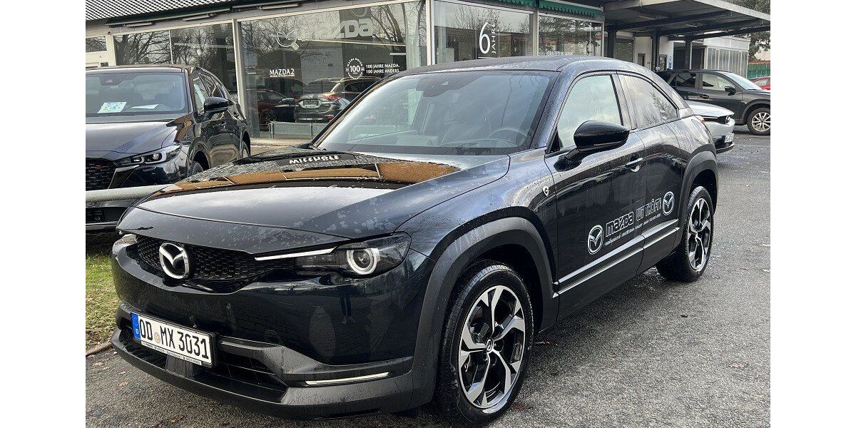 Mazda MX-30 2.948 km 31.990 € Bad Oldesloe 23843