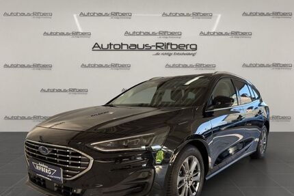 Ford Focus 24.500 km 22.890 &euro; Detmold 32758