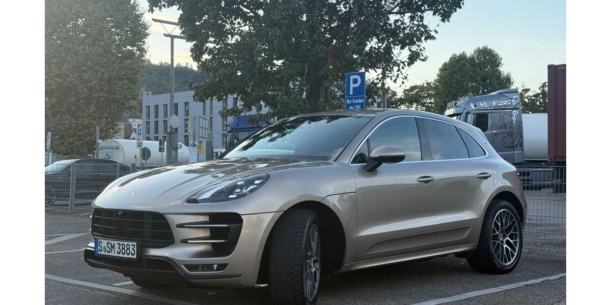 Porsche Macan 142.000 km 43.800 &euro; Stuttgart 70327