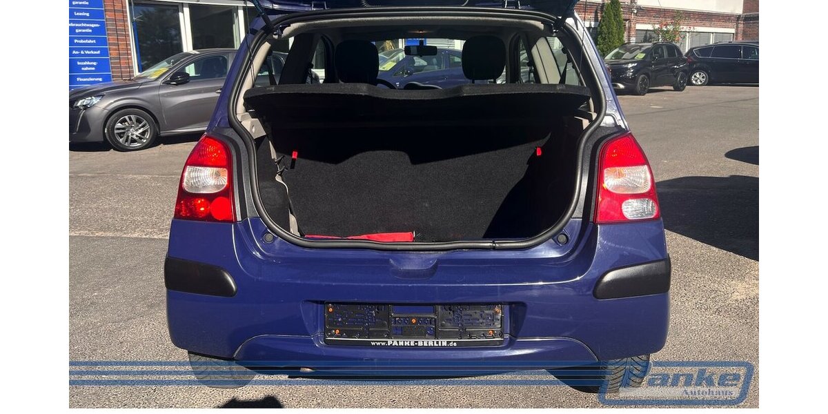 Renault Twingo Authentique 1.2*Klima*Radio/CD*Isofix*3tr 96.488 km 1.480 &euro; Berlin 13187