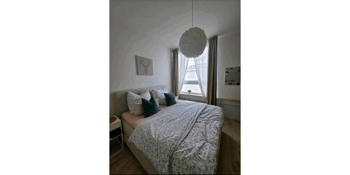 Etagenwohnung Bitterfeld-Wolfen Wolfen - 2 Zimmer, 62 m&sup2;, 105.000&euro; | Angebot:27143920