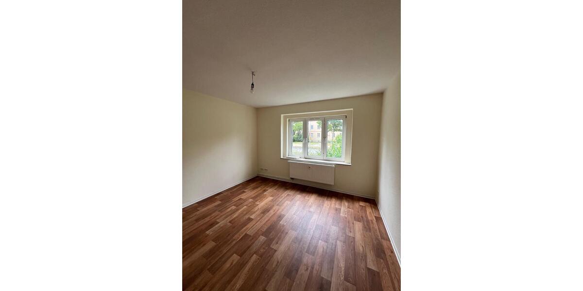 Erdgeschoßwohnung Cottbus Spremberger Vorstadt - 2.5 Zimmer, 63 m&sup2;, 455&euro; | Angebot:26384472