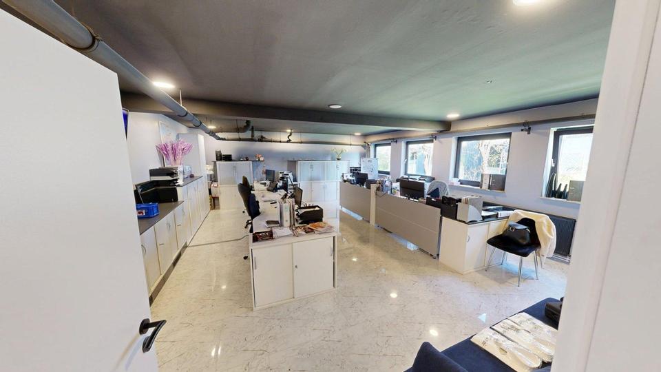 Hannover Laatzen - Gewerbefläche bzw Lager Aktenlager mit 340 m² zu vermieten, Küche, WC zimmer