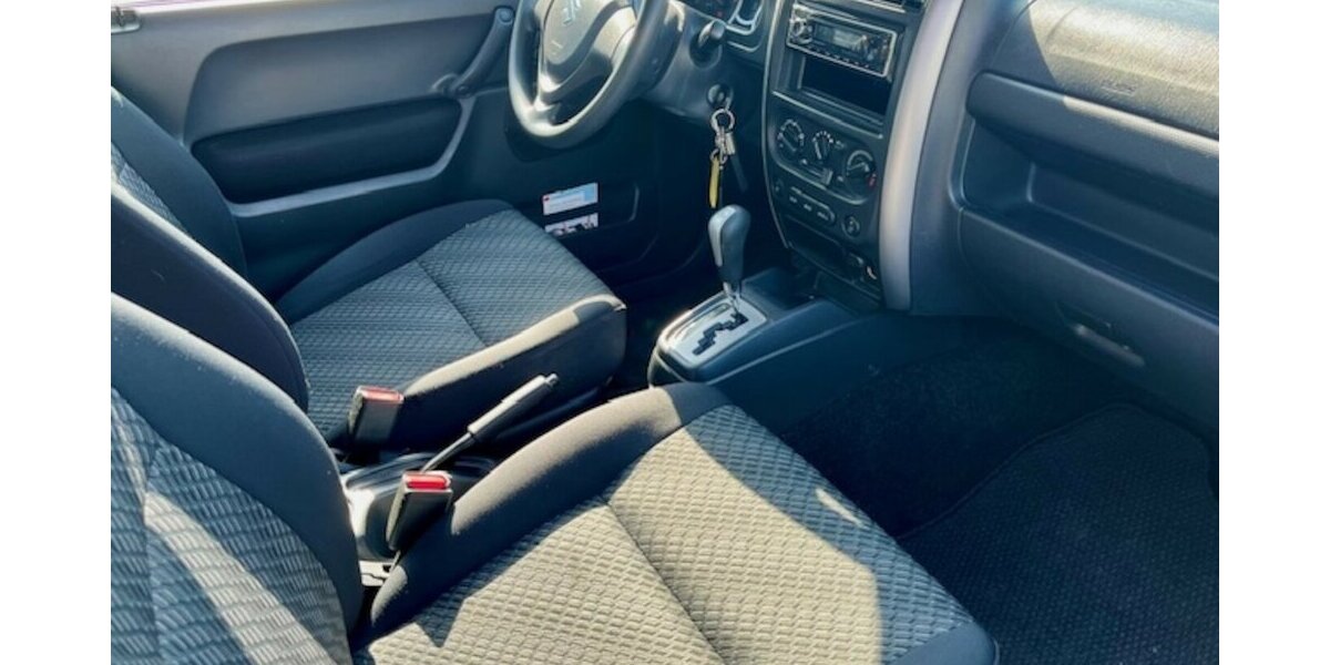 Suzuki Jimny Comfort Lim. AUTOMATIK/KLIMA/SHZ 35.400 km 18.490 &euro; Beilngries 92339