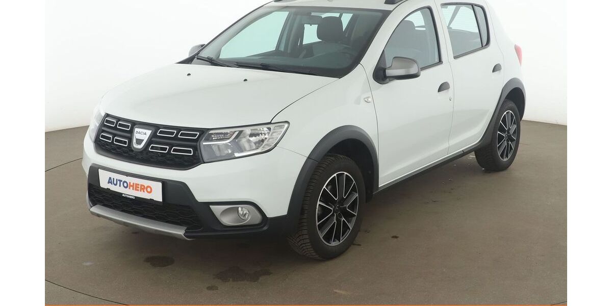 Dacia Sandero 42.544 km 13.190 &euro; Leipzig 04328