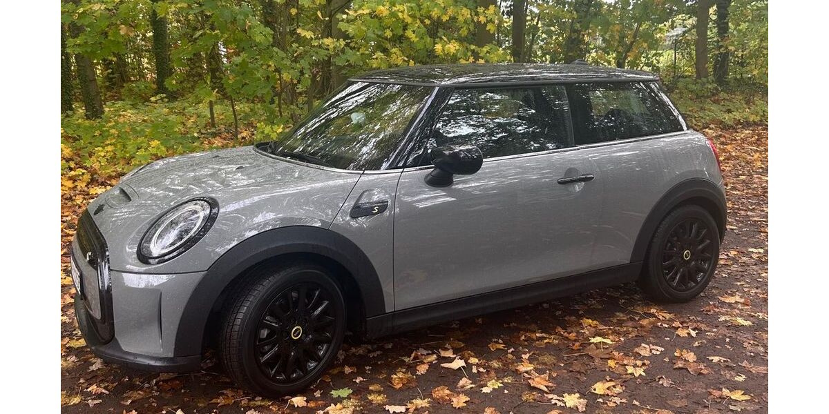 Mini Cooper SE 64.000 km 18.300 &euro; Wildeshausen 27793