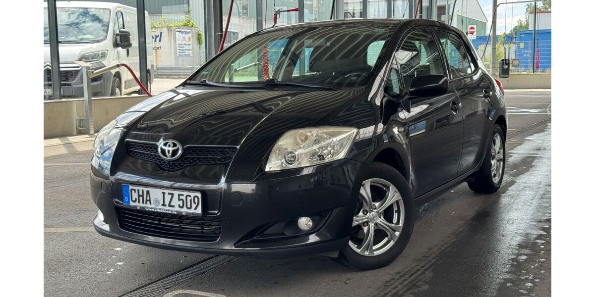 Toyota Auris 189.000 km 3.490 &euro; Schwandorf 92421