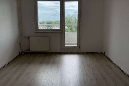 Wohnung Berlin Friedrichsfelde - 3 Zimmer, 71 m&sup2;, 969&euro; | Angebot:26865829