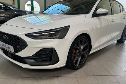 Ford Focus 28.966 km 28.989 &euro; Freising 85356