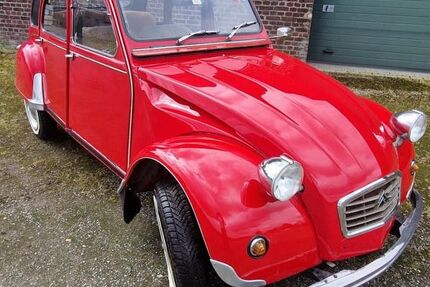 Citroen 2 CV 66.000 km 7.900 € Willich 47877