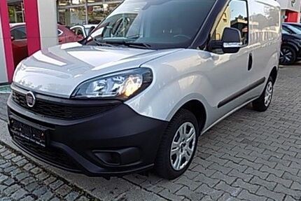 Fiat Doblo 94.620 km 12.360 € München 81677