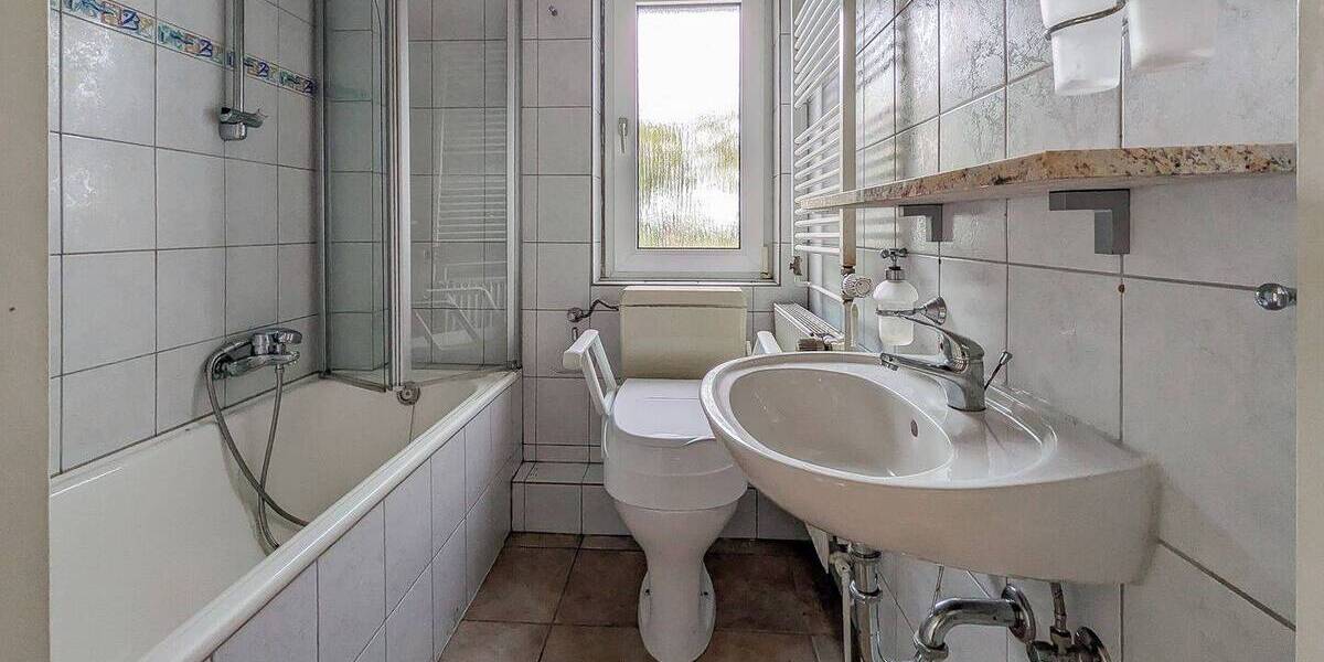 Mehrfamilienhaus, Wohnhaus Bochum Riemke - 1 Zimmer, 205 m&sup2;, 585.000&euro; | Angebot:26833411