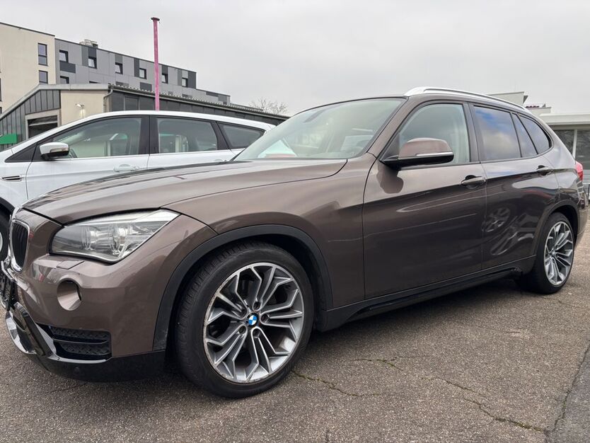 BMW X1 163.000 km 8.900 € Heidelberg 69115