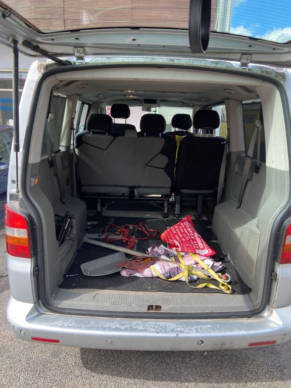 VW T5 Transporter 265.000 km 5.000 € neckarsulm 74172