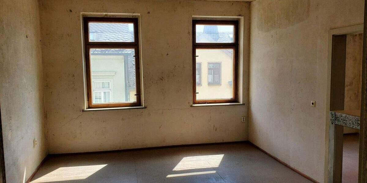 Mehrfamilienhaus, Wohnhaus Greiz - 1 Zimmer, 273 m&sup2;, 39.000&euro; | Angebot:24849373
