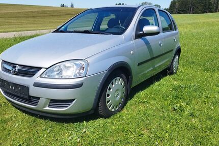 Opel Corsa 162.145 km 1.750 &euro; Wolfertschwenden 87787