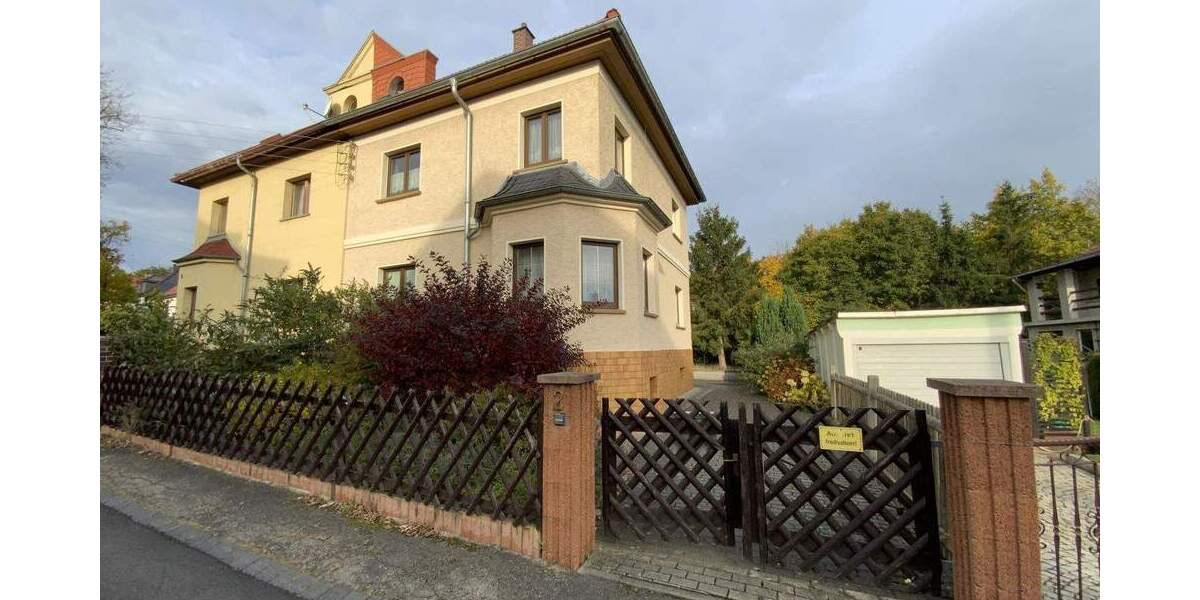 Doppelhaushälfte Saalfeld - 5 Zimmer, 98 m&sup2;, 195.000&euro; | Angebot:25732021