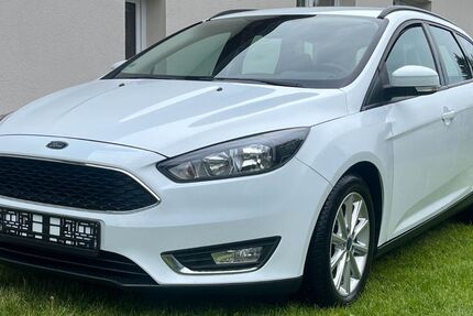 Ford Focus 52.000 km 9.499 &euro; Guben 03172