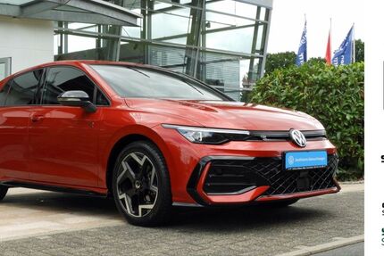 VW Golf 15.484 km 36.590 € Brand-Erbisdorf 09618