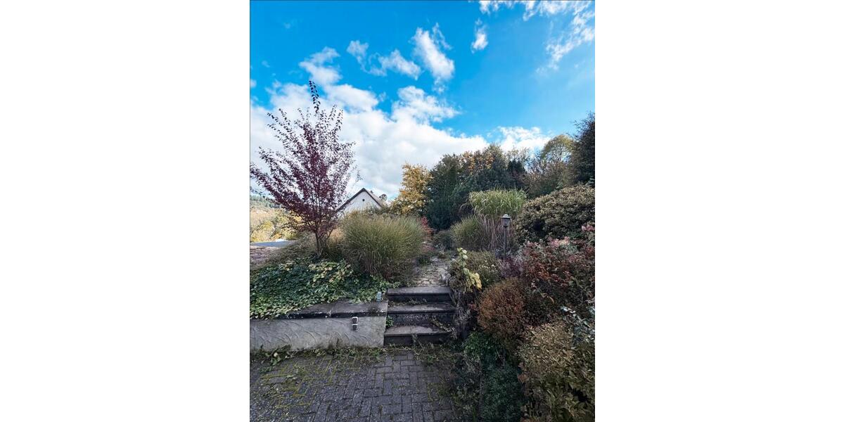 Einfamilienhaus Jünkerath - 7 Zimmer, 130 m&sup2;, 180.000&euro; | Angebot:26532380