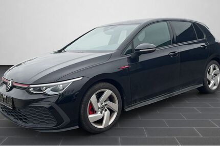 VW Golf 33.450 km 26.490 € Neustadt a.d. Weinstraße 67433