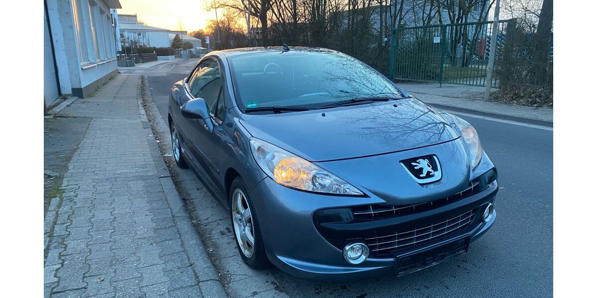 Peugeot 207 240.000 km 1.890 &euro; Rodenbach 63517