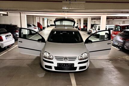 VW Golf 234.000 km 2.350 &euro; Mannheim 68159