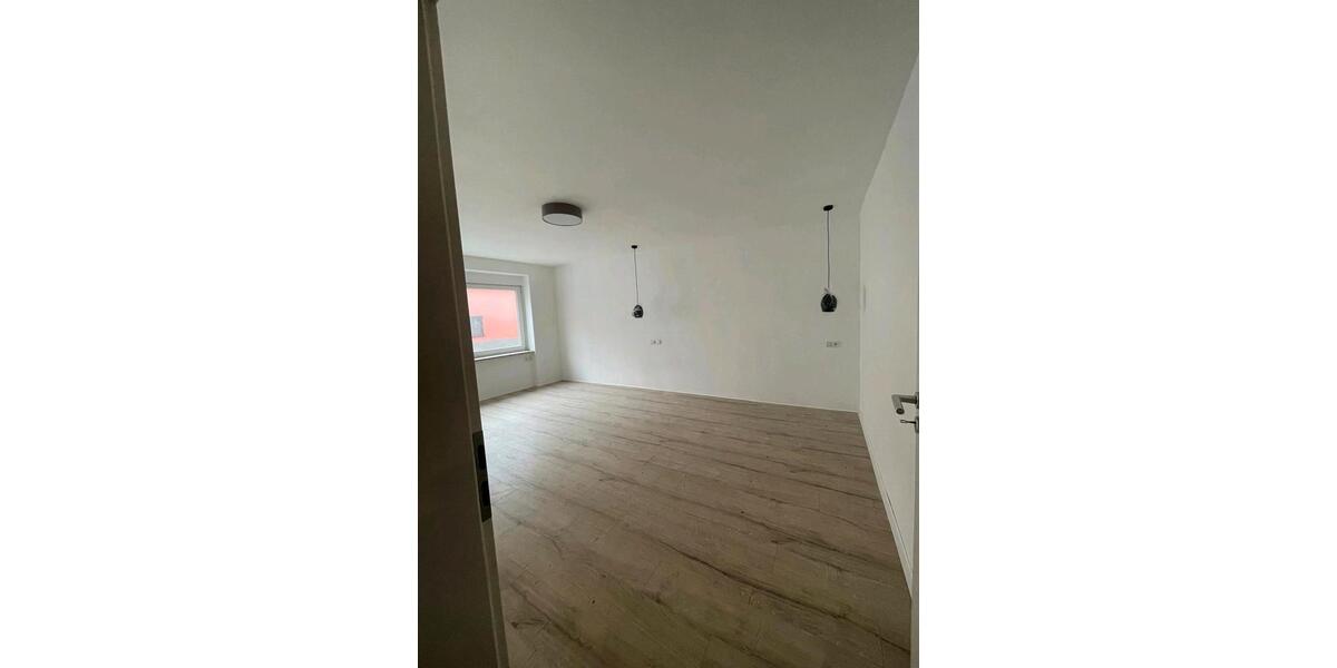 Erdgeschoßwohnung Neuhaus an der Pegnitz - 2.5 Zimmer, 85 m&sup2;, 750&euro; | Angebot:26170780