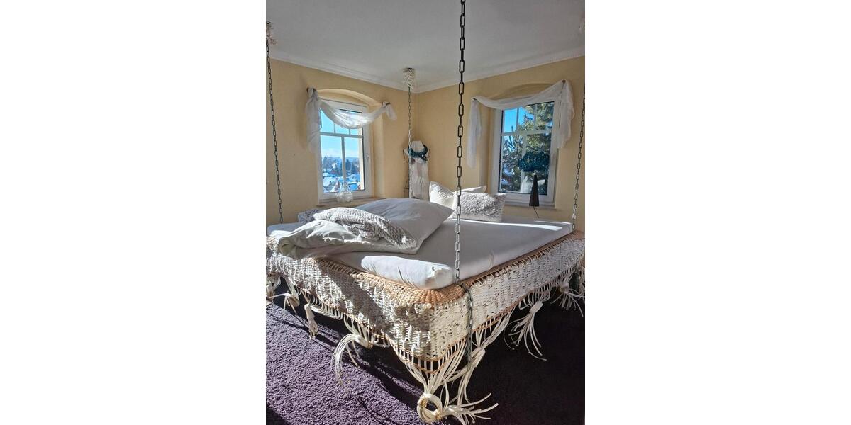 Villa Ebersbach-Neugersdorf Neugersdorf - 8 Zimmer, 85 m&sup2;, 2.455&euro; | Angebot:25611491