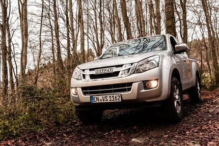 Isuzu D-Max 205.000 km 16.500 &euro; Sprockhövel 45549
