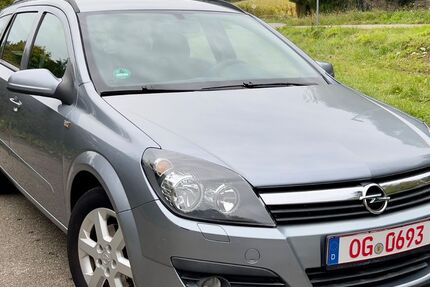 Opel Astra 210.000 km 2.249 € Lahr 77933