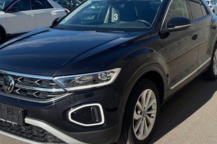 VW T-Roc 157.000 km 16.900 &euro; Essingen­­­ 73457