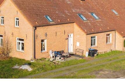 Attraktives Bauernhaus mit circa 500m² Wohn- und Nutzfläche in Moormerland *TU2505* 1 zimmer