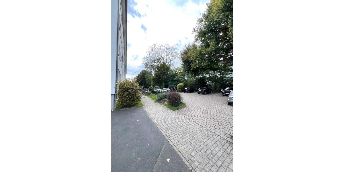 Dachgeschoßwohnung Bonn Dransdorf - 2 Zimmer, 65 m&sup2;, 259.000&euro; | Angebot:24844119